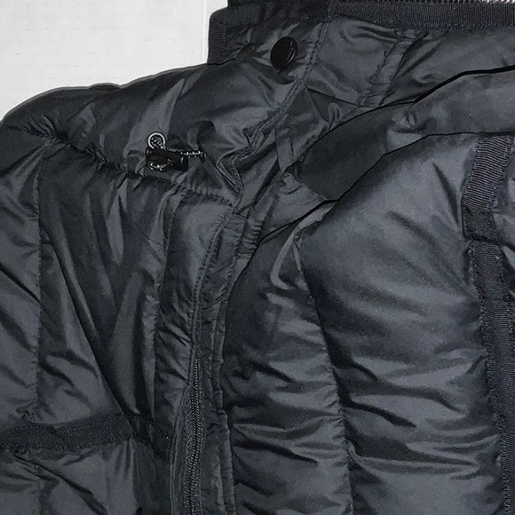 NWOT Athleta Goose Down Vest with Hood Black - Size S - Picture 6 of 7